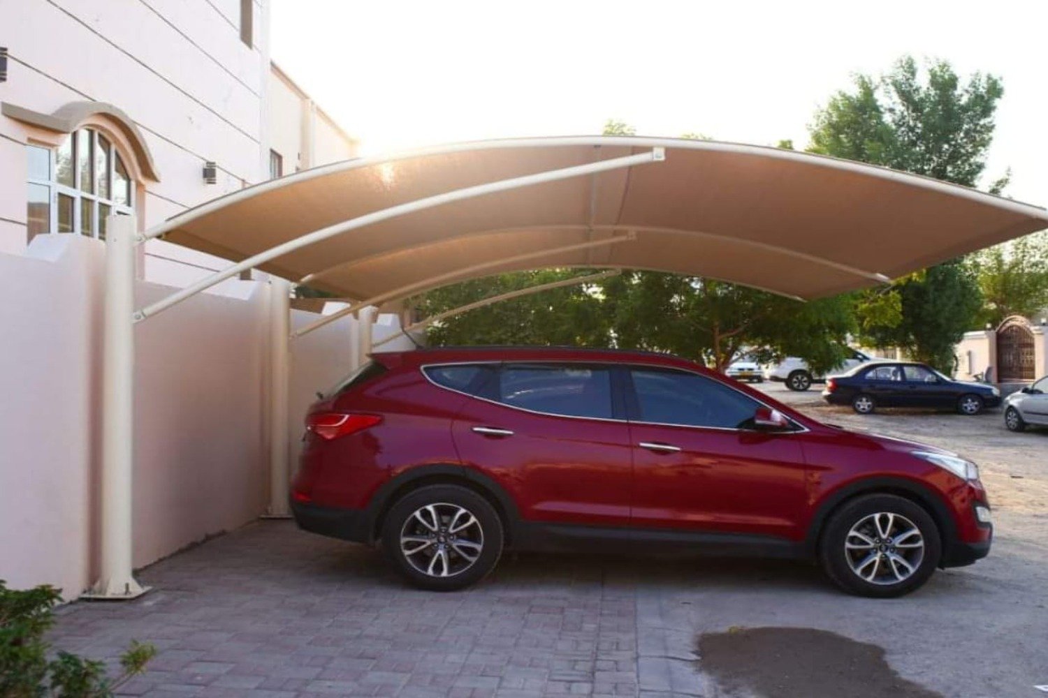 تركيب مظلات وسواتر في جازان